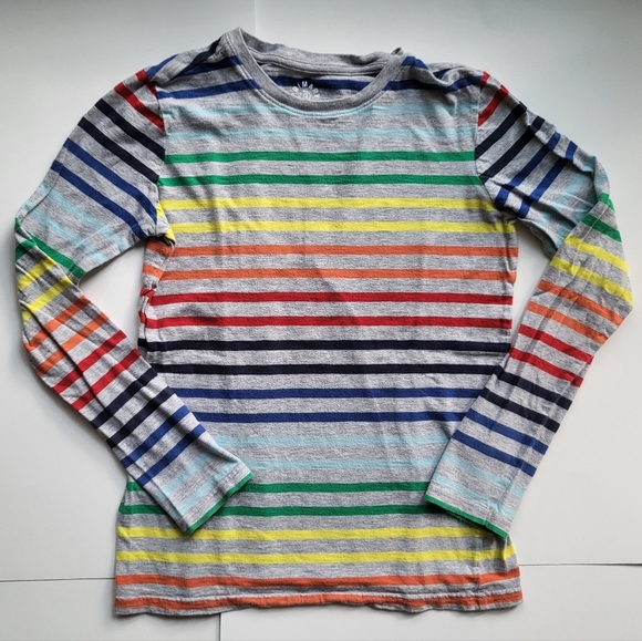 Bundle of Primary tees 10-12 - Picture 6 of 16